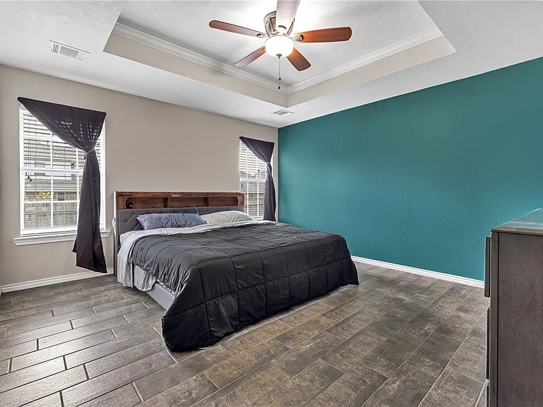 910 Dove Landing Ave — Photo 4