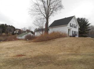 104 N Lowell Rd, Windham, NH 03087