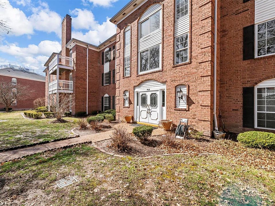 964 Claytonbrook Dr APT 1E, Ballwin, MO 63011 Zillow