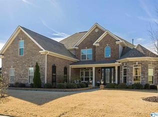 211 Legendwood Dr NW, Madison, AL 35757