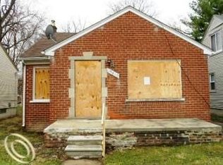 15825 Fielding St, Detroit, MI 48223