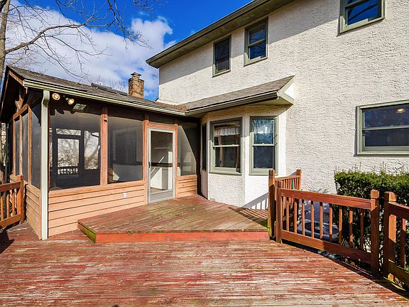 5th image of 239 Mainsail Dr