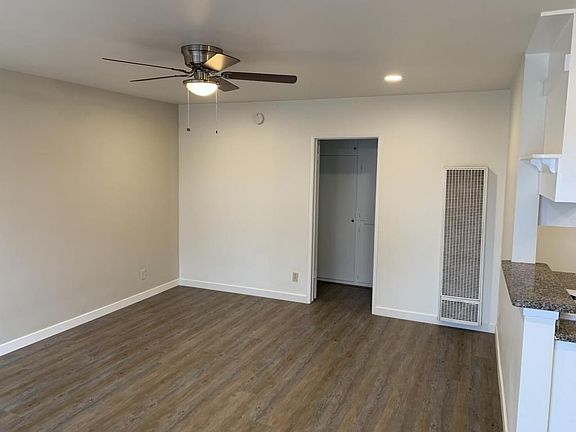 4th image of 6340 Whittier Ave