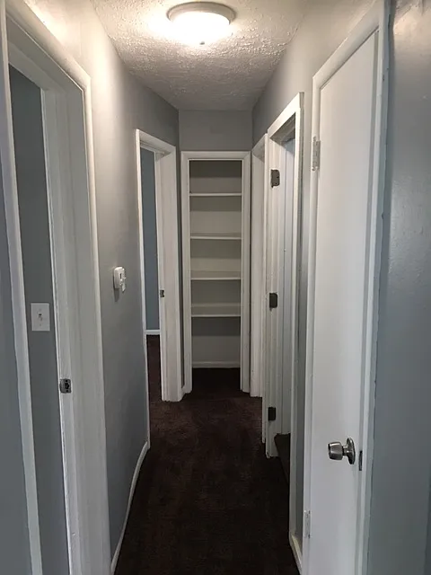 3 bed, 1716 sqft, $1,350 — Photo 4