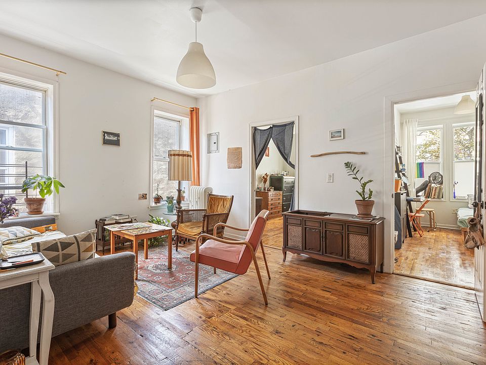 1st image of 1602 Prospect Pl