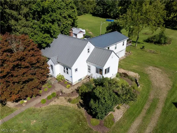 101 E Burwell Ave, Loudonville, OH 44842