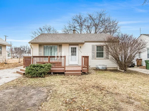 2403 Wayne St, Bellevue, NE 68005