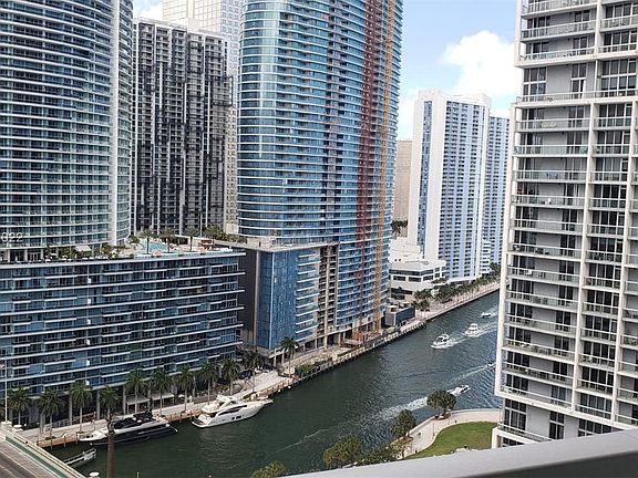 2nd image of 500 Brickell Ave APT 2503
