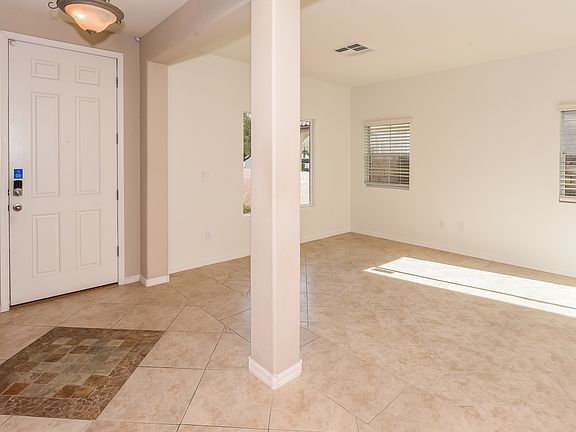 3rd image of 12208 Capilla Real Ave