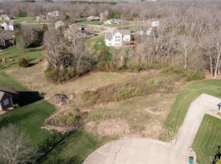 5248 Cherry Oak Ln, Smithton, IL 62285