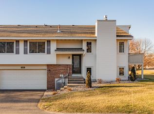 4121 Goldenrod Ln N, Plymouth, MN 55441