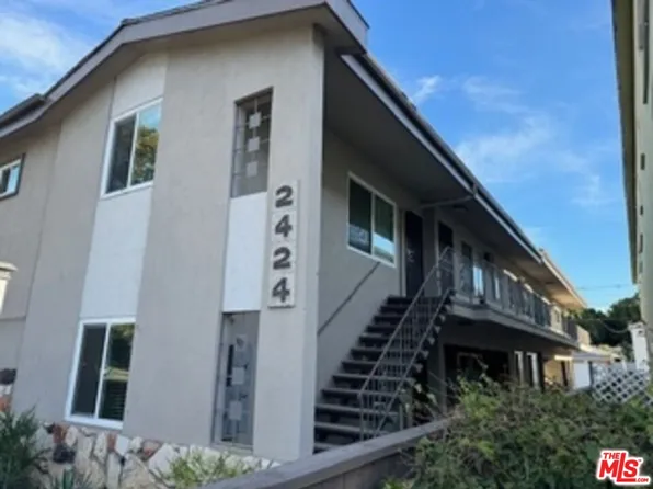 2424 Ocean Park Blvd #8, Santa Monica, CA 90405
