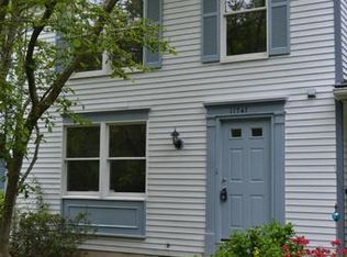 11747 Mossy Creek Ln, Reston, VA 20191