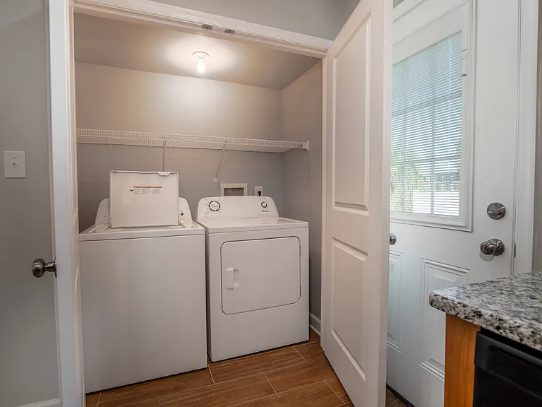 107 Williams St #3 — Photo 11