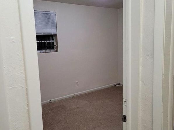 jacksonville-florida-154609983 picture