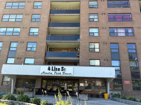 4 Lisa St #507, Brampton, ON L6T 4B6