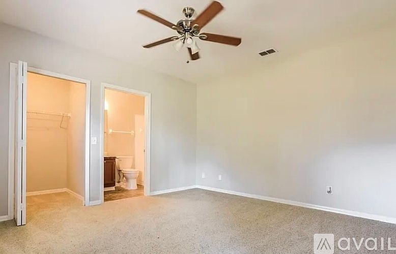 1st image of 4167 N Biscayne Dr Floor 3429