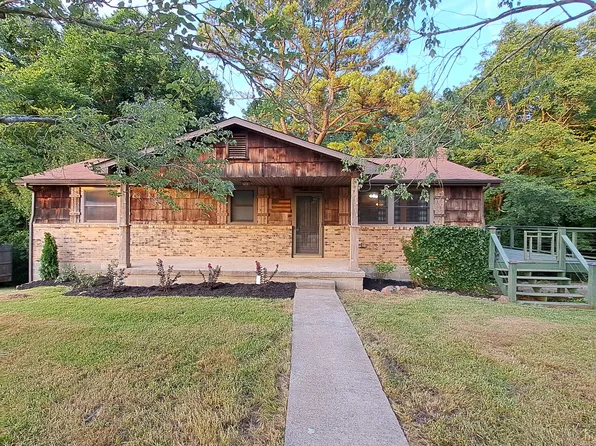 1637 Maple Valley Rd, Charlotte, TN 37036