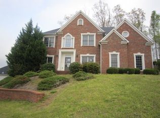 4015 Summit Gate Dr, Suwanee, GA 30024