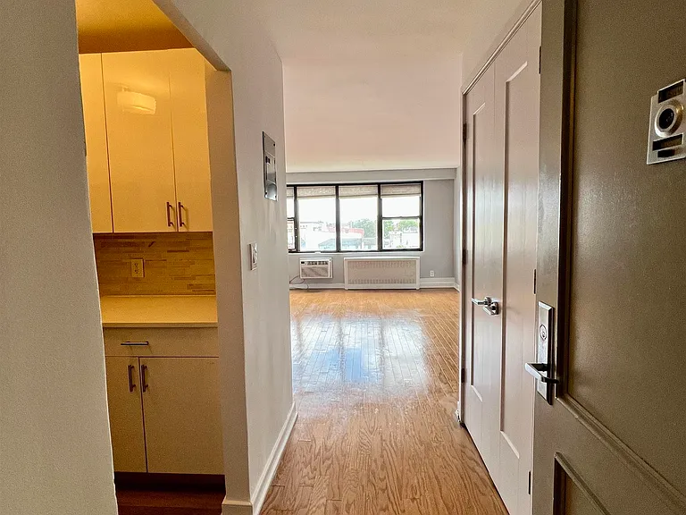 500 Central Ave #504 — Photo 4