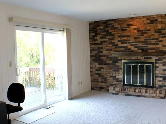 918 Ruth Ave photo 1