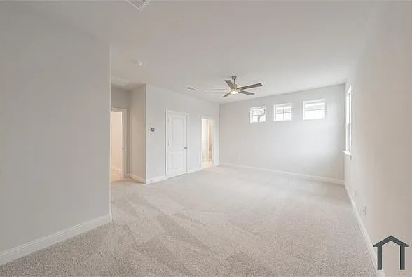 9609 Thorncrown Ln — Photo 4