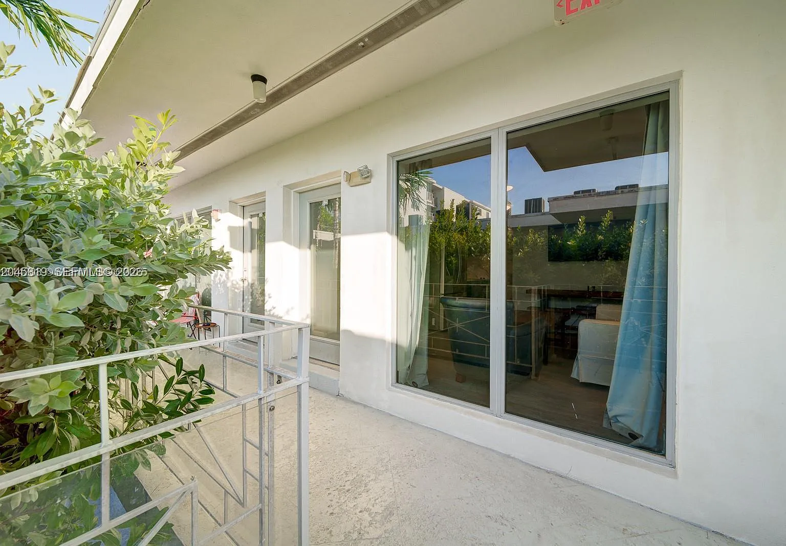 Etruria Condo — Photo 2