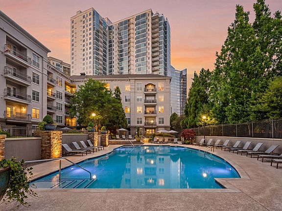 4th image of 600 Phipps Blvd NE #616
