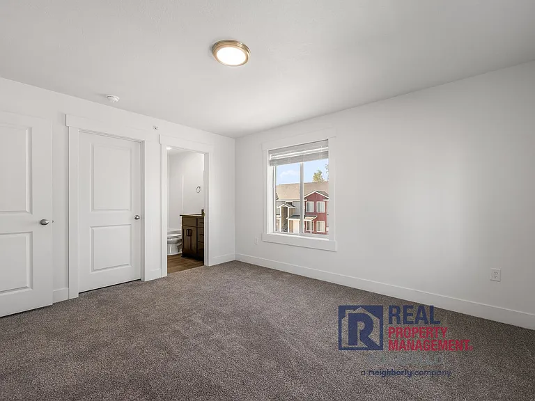 110 W Siphon Rd #BLD-3 — Photo 12