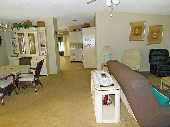 2nd image of 4409 Arlington Park Dr