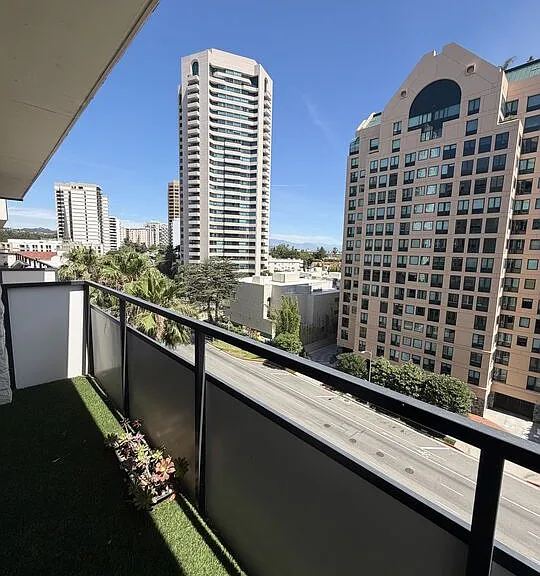 10535 Wilshire Blvd #1014 — Photo 6