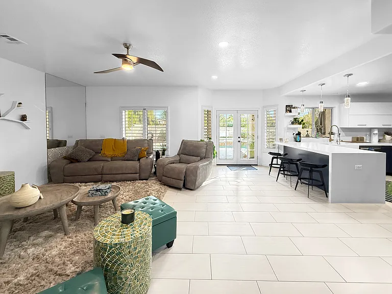 75595 Dempsey Dr — Photo 5