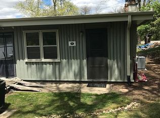 7716 Island Ln, Wonder Lake, IL 60097