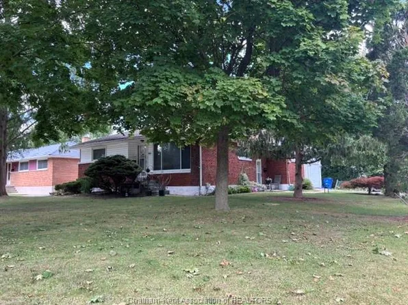 141 Ellis St, Chatham Kent, ON N7L 2L9