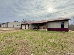 21924 Trogdan Rd, Farmington, MO 63640