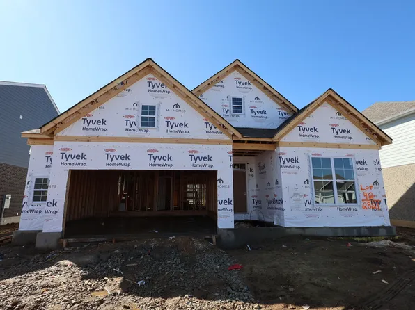 2821 Sky Crossing Dr, Dayton, OH 45434