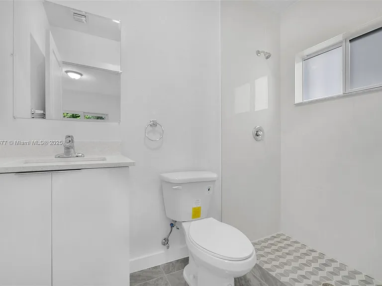 2448 NW 42nd St #A — Photo 13