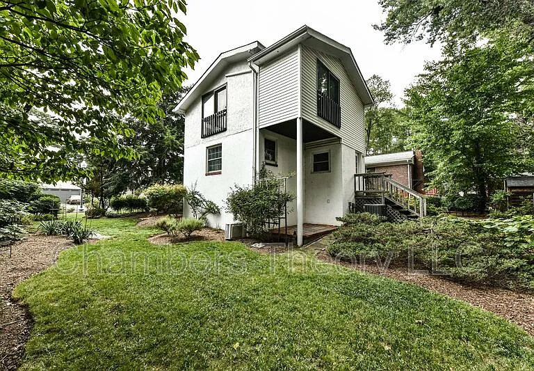 419 S Barton St — Photo 23