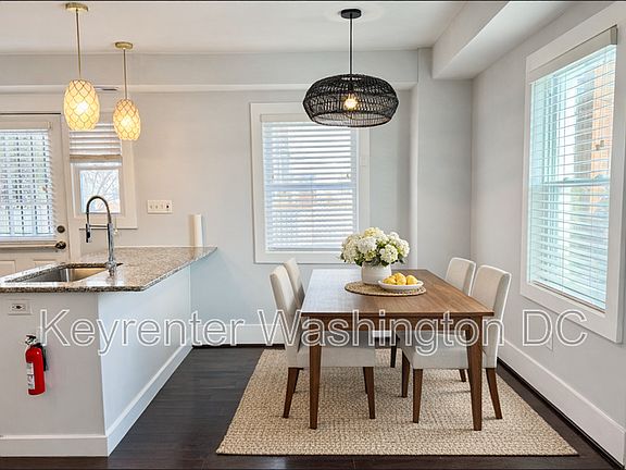 5th image of 2026 Savannah Pl SE #Se