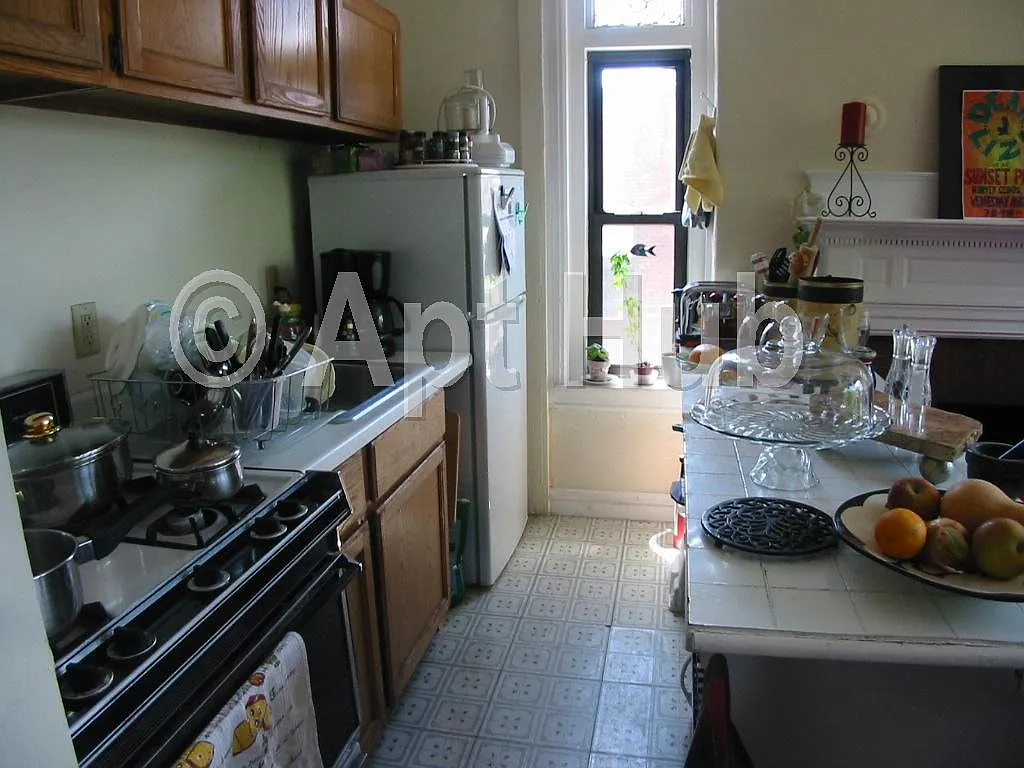 48 Jfk — Photo 3