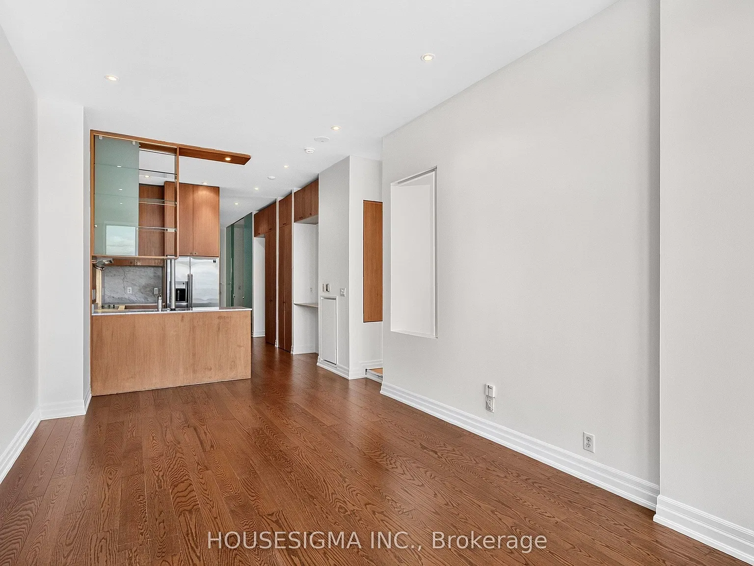 2 bed, $2,500 — Photo 2