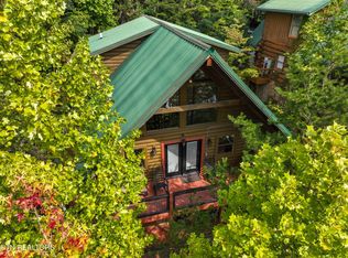 1615 Misty Hollow Way, Gatlinburg, TN 37738