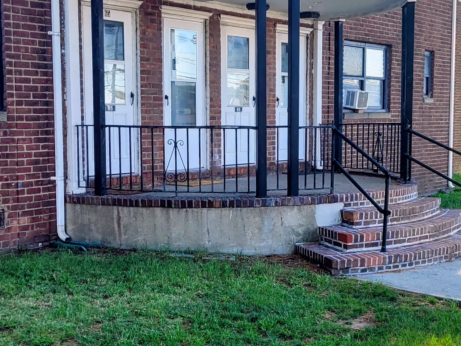 1 bed, 550 sqft, $1,800 — Photo 1