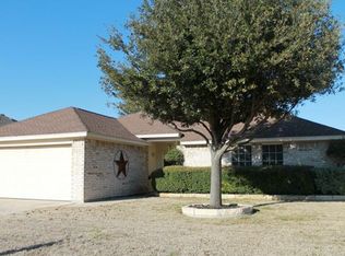 942 Morgan Dr, Burleson, TX 76028
