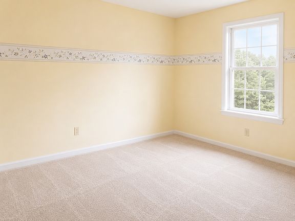 4th image of 39 Grand St #C