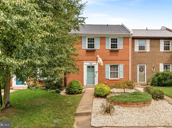 308 Rock Spring Dr SW, Leesburg, VA 20175