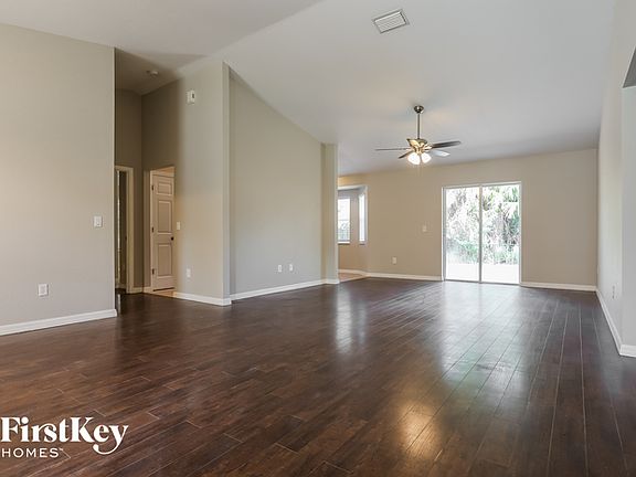 3rd image of 4502 Enid Ln