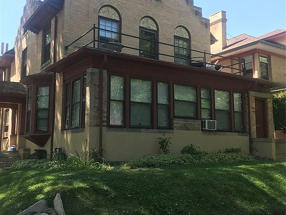 2nd image of 1137 E 10th Ave Unit It