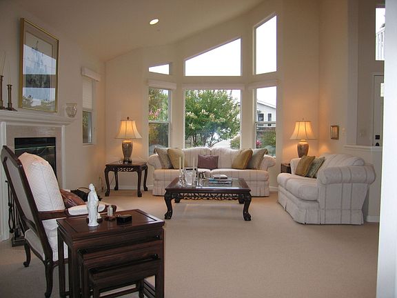 Living Room-dnstrs