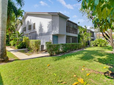 2753 S Oakland Forest Drive #204, Fort Lauderdale, FL, 33309